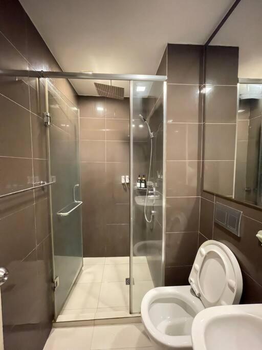 The Serene Escape Rockwell Makati City View 1Br Apartment Manila Luaran gambar